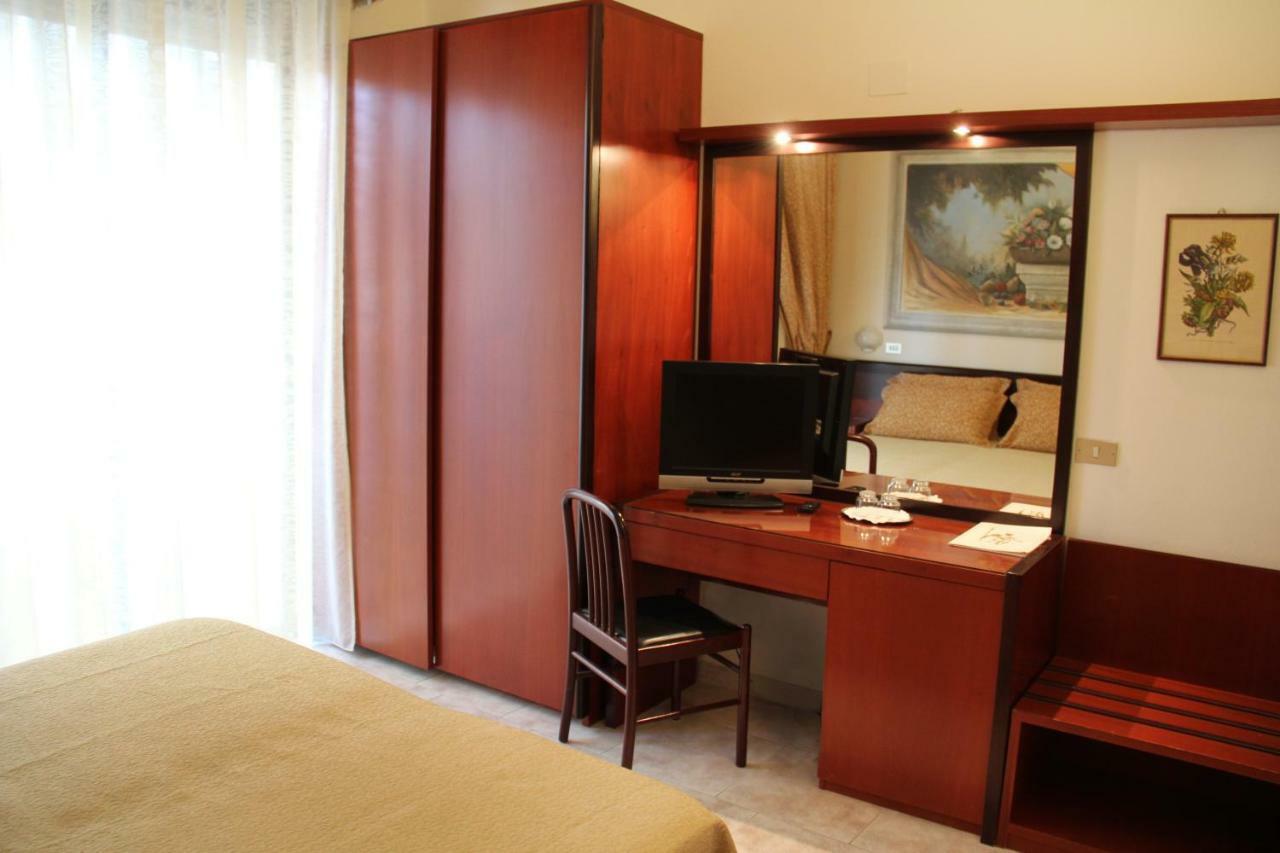 Nettuno Hotel 4*